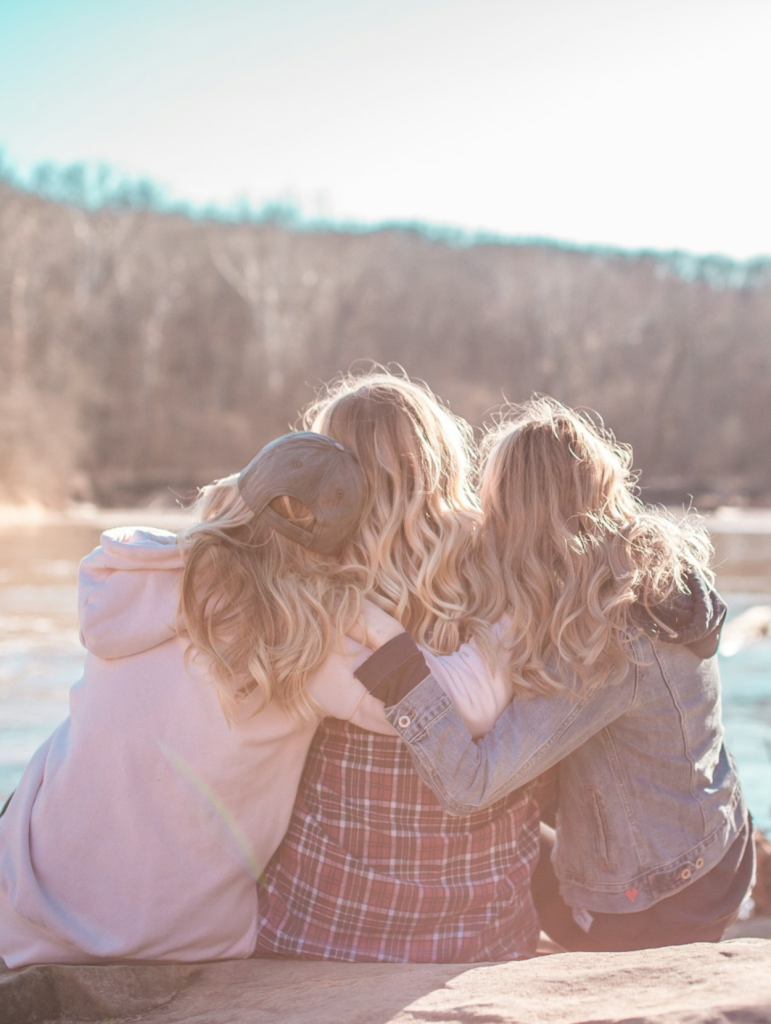 How to help a friend in a toxic relationship.