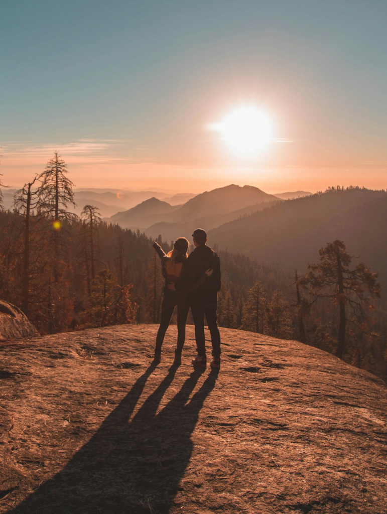 5 tips for letting go of emotional baggage.